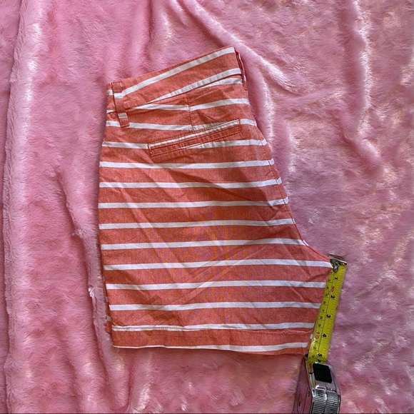 Old Navy Shorts - Picture 4 of 6